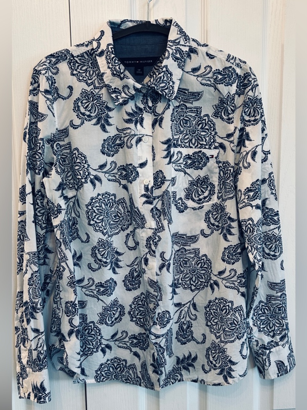 Tommy Hilfiger Cotton Floral Shirt S White Navy Convertible EUC